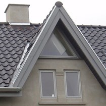 Velux ovenlysvinduer ved tagrenovering.