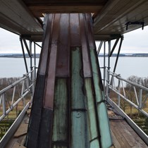 Kobbertag - Restaurering af kirkespir ved rådskade